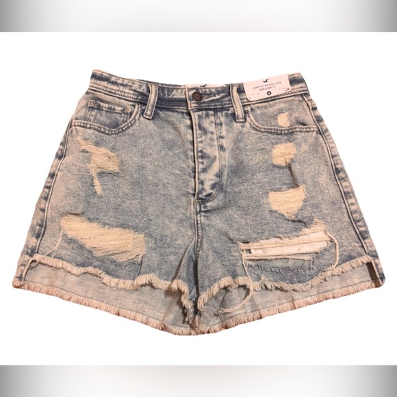 Hollister 3 / 26 Jean Shorts Curvy Ultra High Rise Mom Short 3" Button Fly NWT - Picture 1 of 5